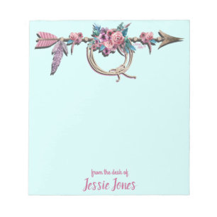 Pfeil mit Feathers und Blume Notizblock