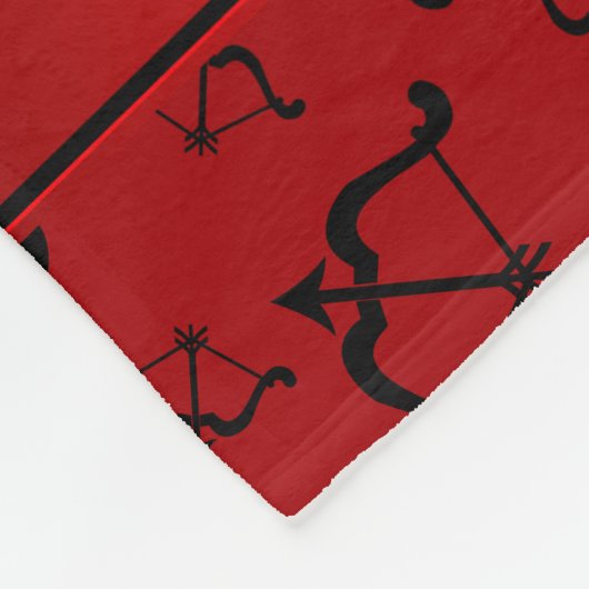 Pfeil mit personalisiertem Namen Fleecedecke (Ecke)