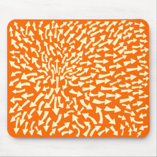 Pfeile - Creme auf Orange FF6600 Mousepad