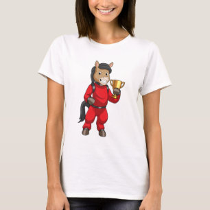 Pferd als Champion mit Trophäe T-Shirt