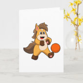 Pferd als Fußballspieler mit Fußball Karte (Gelbe Blume)