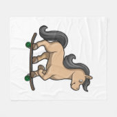 Pferd als Skater mit Skateboard Fleecedecke (Vorderseite (Horizontal))