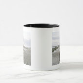 Pferd, das auf den Strand geht Tasse (Zentrum)