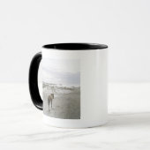 Pferd, das auf den Strand geht Tasse (Vorderseite Links)