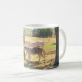 Pferd Die Fütternd Station - Farm Life Series Kaffeetasse (VorderseiteRechts)