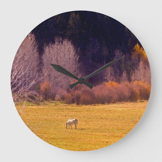 Pferd im Herbst I Große Wanduhr (Vorderseite)