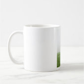 Pferd im Nebel auf einer Wiese Kaffeetasse (Links)