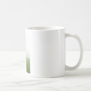Pferd im Nebel auf einer Wiese Kaffeetasse