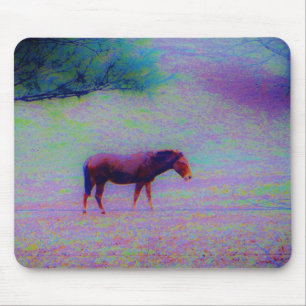 Pferd IN EINEM RAINBOW LILA FELD : Name hinzufügen Mousepad