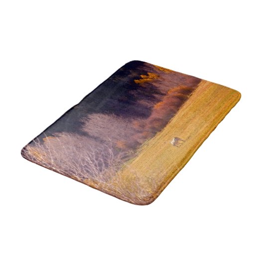 Pferd in Fall I Badematte (Schrägansicht)