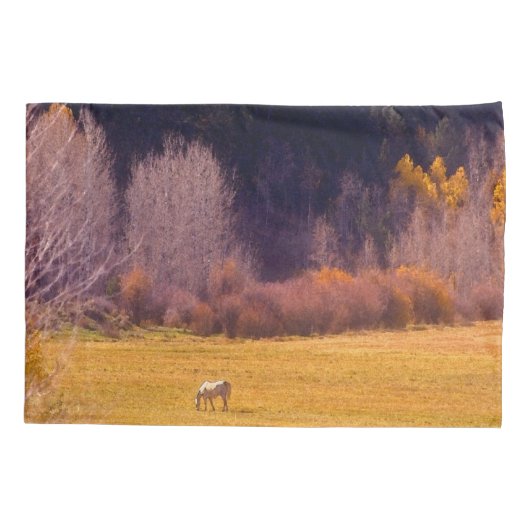 Pferd in Fall I Kissenbezug (Rückseite-Links)