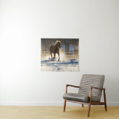 Pferd läuft durch den Schnee Wandteppich (Beispiel (Horizontal))