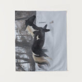 Pferd läuft durch den Schnee Wandteppich (Vorderseite)