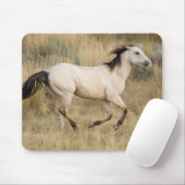 Pferd läuft durch Präriegras Mousepad (Mit Mouse)