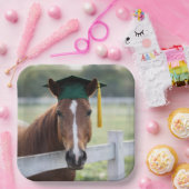 Pferd mit grüner Abschlussmütze Pappteller (Party)