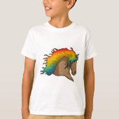 Pferd mit Regenbogenhaaren T-Shirt (Vorderseite)