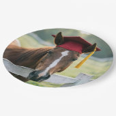 Pferd mit roter Abschlussmütze Pappteller (Schrägansicht)