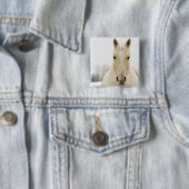 Pferd mit Schnee auf dem Kopf Button (Beispiel)