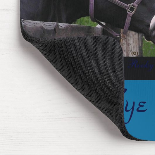 Pferd mustert Mousepad (Ecke)