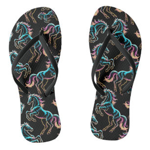 Pferd Neonlicht Glitch Retro-Stil Badesandalen