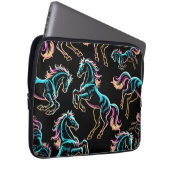 Pferd Neonlicht Glitch Retro-Stil Laptopschutzhülle (Vorne Rechts)