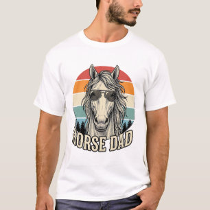 Pferd Papa Vintage-Sonnenuntergang-Gravur-Vektor-D T-Shirt