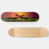 Pferd Skateboard (Horizontal)