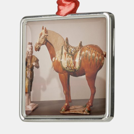 Pferd und Bräutigam, Tang-Dynastie Silbernes Ornament (Links)