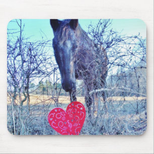 Pferd und Herz Mousepad