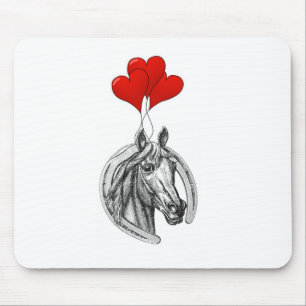 Pferd und Herzen Mousepad