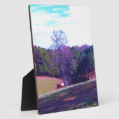 Pferd weit weg in einem Lila Feld Fotoplatte (Seite)