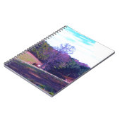 Pferd weit weg in einem Lila Feld Notizblock (Linke Seite)