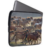 Pferde auf der Ranch, Innere Mongolei, China Laptopschutzhülle (Vorne Rechts)