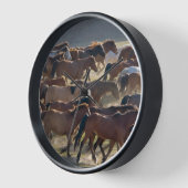 Pferde auf der Ranch, Innere Mongolei, China Uhr (Winkel)