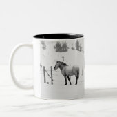 Pferde auf Ranch Zweifarbige Tasse (Links)