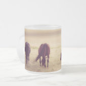 Pferde auf Weide Mattglastasse (Vorderseite Links)