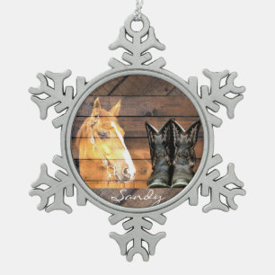 Pferde Cowboy Boots Rustic Barn Board Schneeflocken Zinn-Ornament