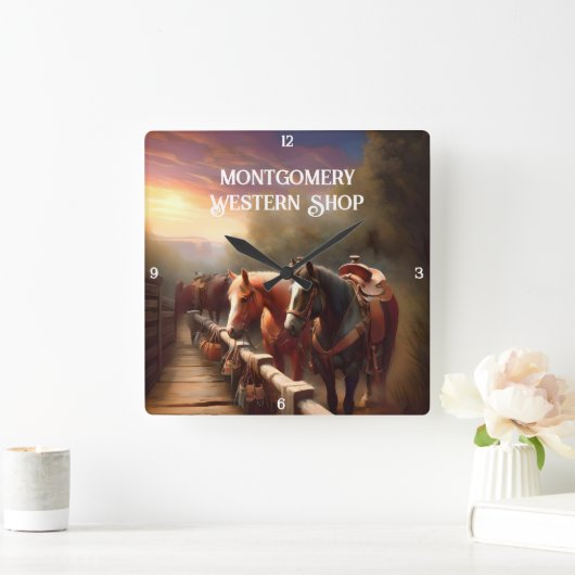 Pferde, die an eine Schiene angeschlagen wurden Quadratische Wanduhr (Zuhause)