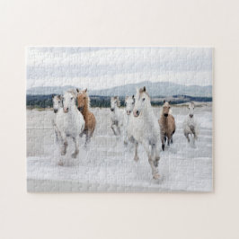 Pferde, die auf dem Beach Jigsaw Puzzle laufen
