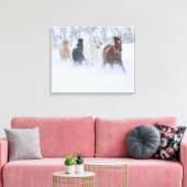 Pferde, die durch den Schnee laufen Leinwanddruck (Insitu (Wohnzimmer))
