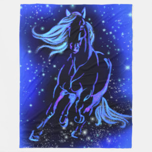 Pferde, die in blauen Mondlicht laufen Fleece Blan