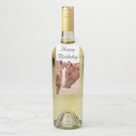 Pferde, die in einer Weide nass werden Flaschenanhänger