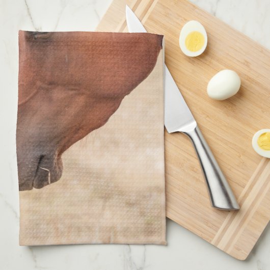 Pferde, die in einer Weide nass werden Geschirrtuch (Viertel Falte)