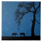 Pferde Eichenbaum und nächtlicher Himmel Fliese (Vorderseite)