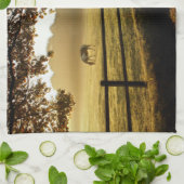 Pferde Grazing im Sonnenaufgang Geschirrtuch (Gefaltet)