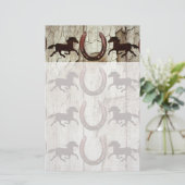 Pferde Horseshos auf Barnholz Cowboy Geschenke Briefpapier (Stehend Vorderseite)