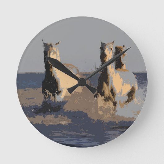 Pferde im Meer - Wilde Pferde Runde Wanduhr (Vorderseite)