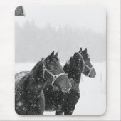 Pferde im Schneefall Mousepad (Vorne)