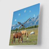 Pferde Teton Berge Landschaft Foto Quadratische Wanduhr (Winkel)
