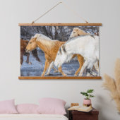 Pferde überqueren den Strom Wandteppich Mit Holzrahmen (Schlafzimmer)